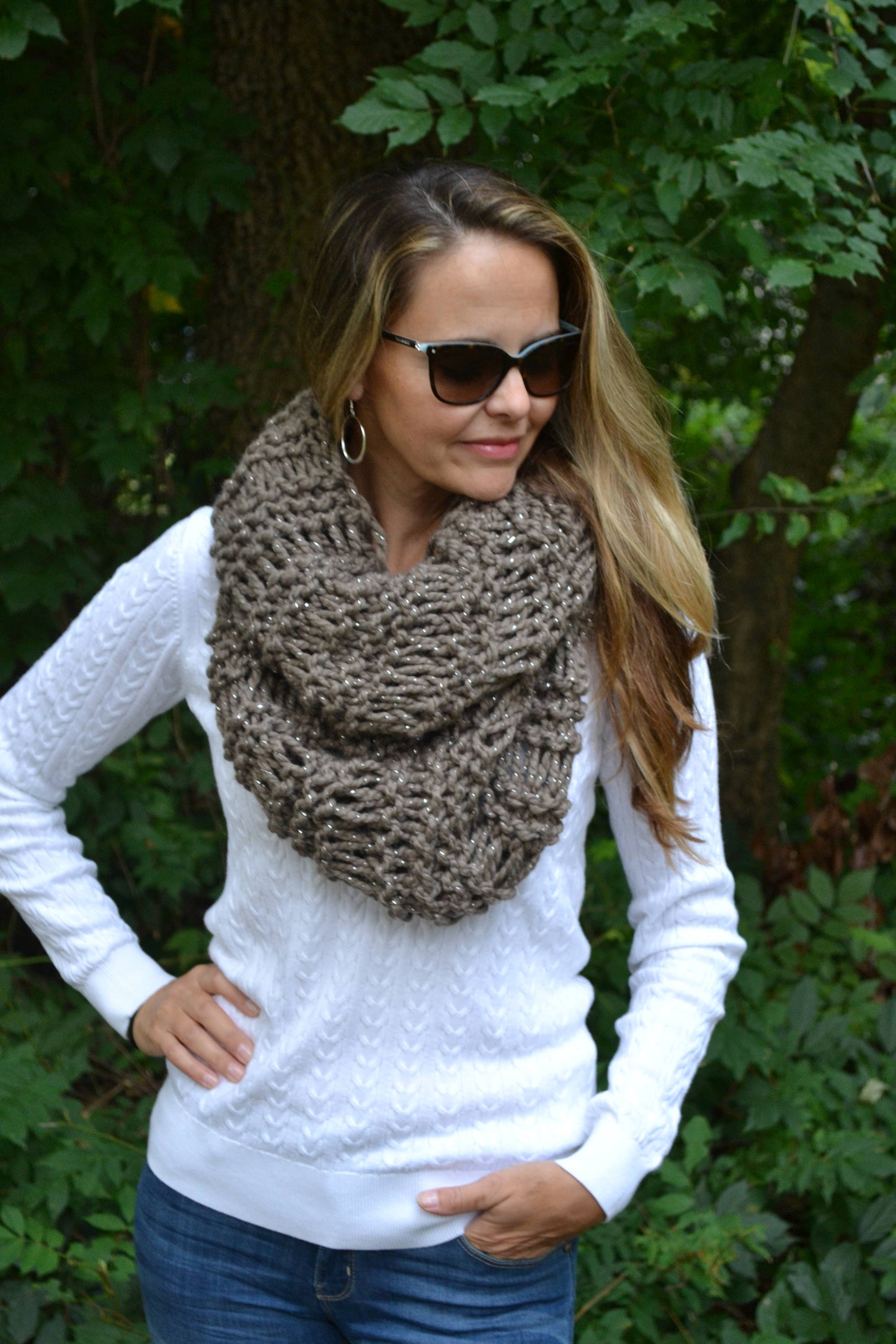 DIY KNITTING PATTERN Raleigh Oversized Cowl, Warm Knitted Scarf, Hand Knitted Women's Oversized Boho Scarf, Easy Knit Snood, Neck Warmer