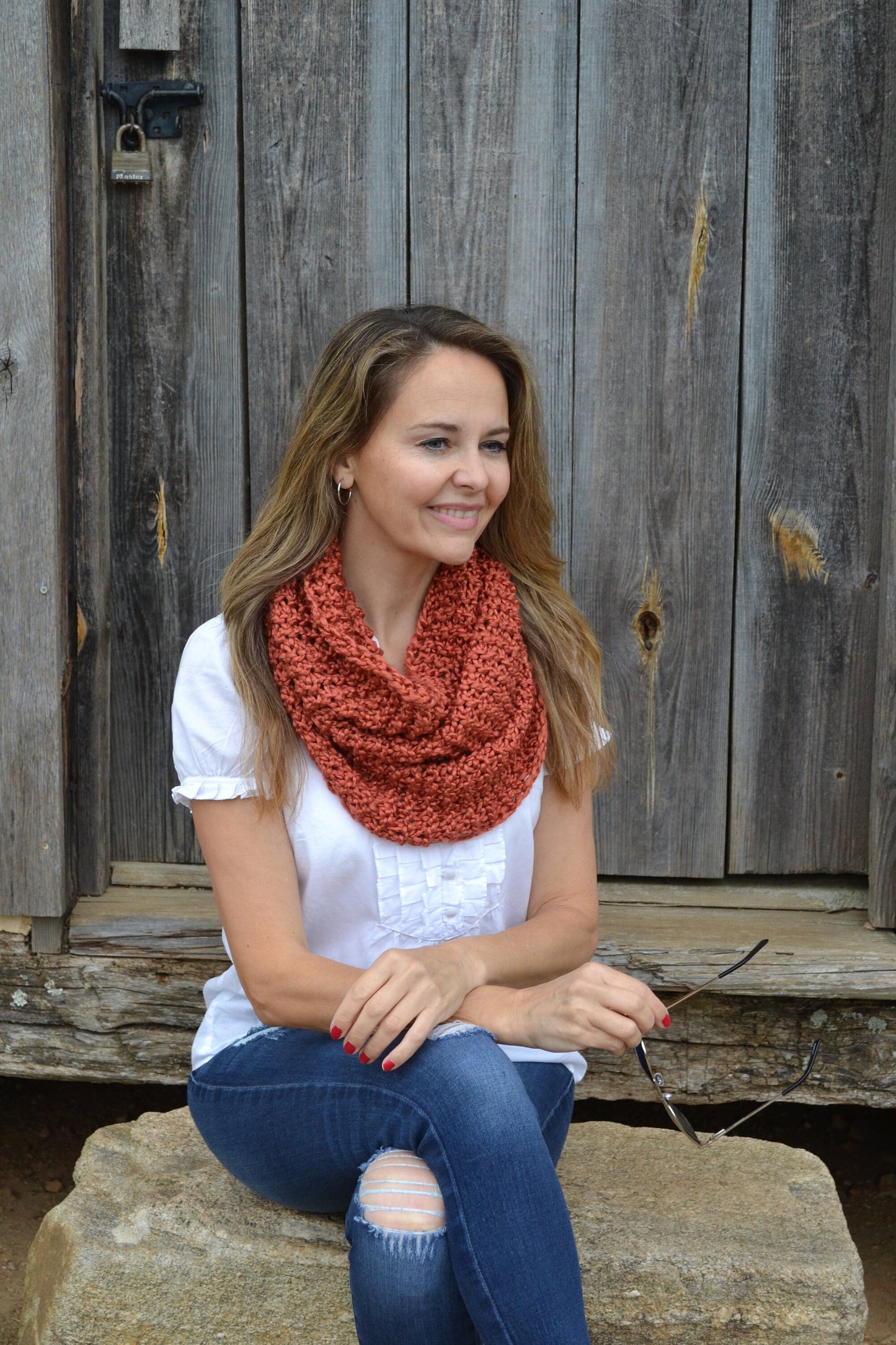 DIY KNITTING PATTERN Oversized Cowl, Warm Knitted Scarf, Hand Knitted Women's Scarf, Oversized Boho Scarf, Easy Knit Snood, Neck Warmer