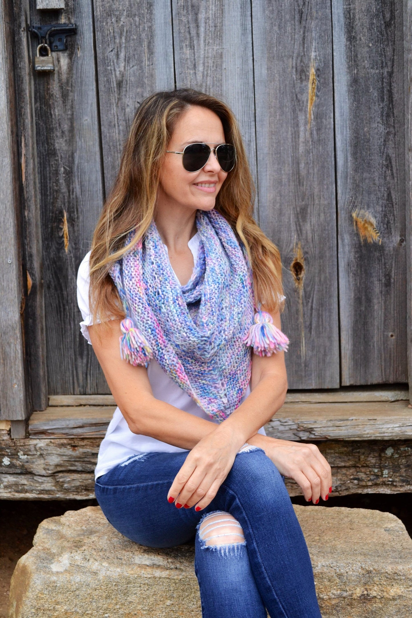 DIY KNITTING PATTERN Easy Triangle Scarf,Easy Knit Scarf, Hand Knitted Women's Scarf, Oversized Boho Scarf, Easy Knit Snood, Neck Warmer
