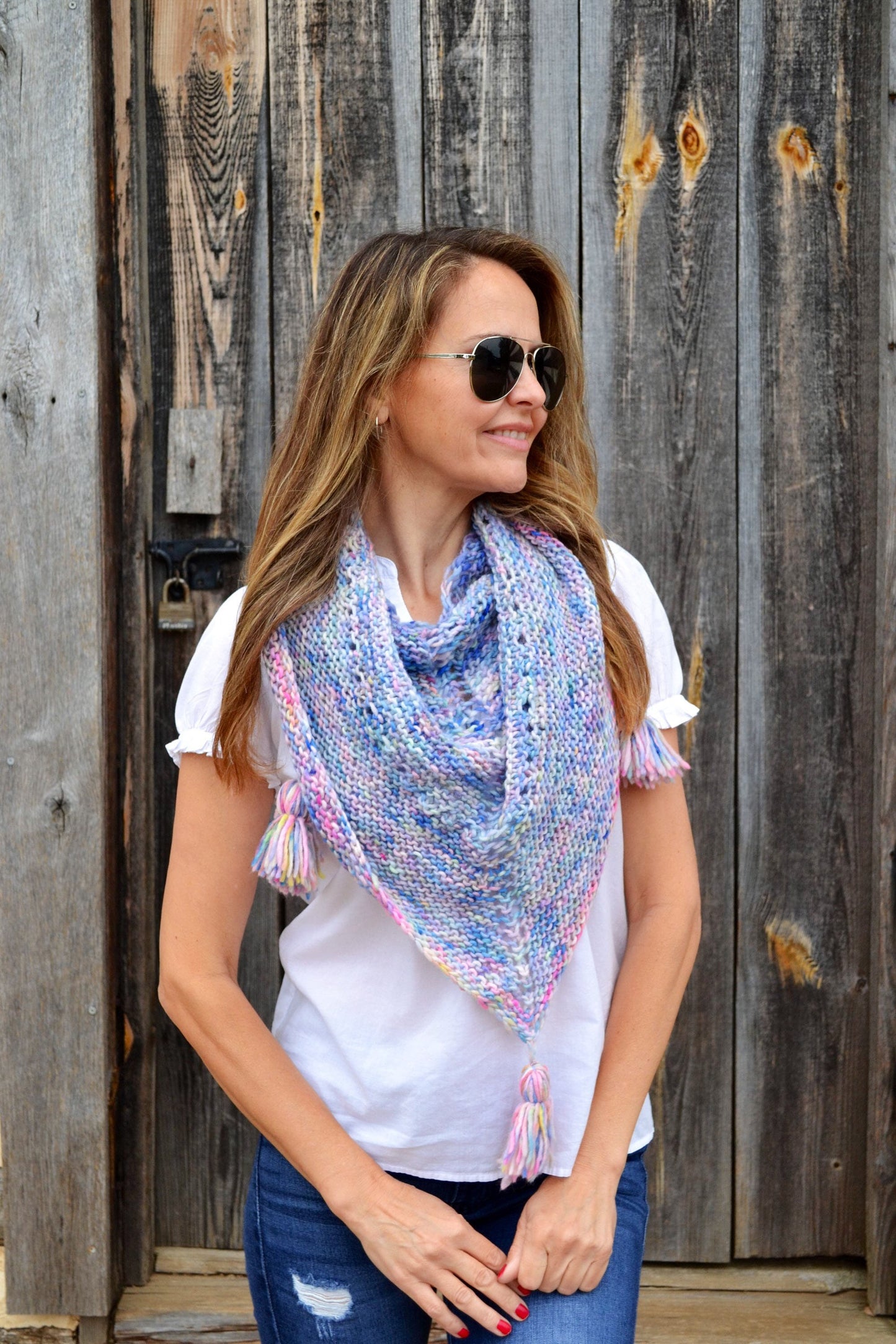 DIY KNITTING PATTERN Easy Triangle Scarf,Easy Knit Scarf, Hand Knitted Women's Scarf, Oversized Boho Scarf, Easy Knit Snood, Neck Warmer