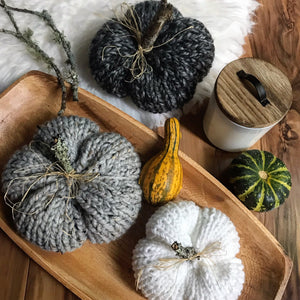 KNITTING PATTERN pumpkins, Easy knit Pumpkins , Hand Knitted pumpkins, Fall knit decor, knitted pumpkins, autumn decorations