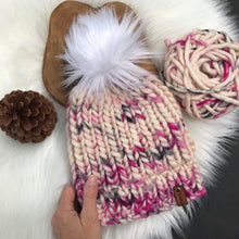 Load image into Gallery viewer, Luxury knit hat pattern, Women&#39;s Beanie Hat, Women&#39;s Beanie DIY, Luxury knit hat Pattern, WAK Knit Beanie pattern